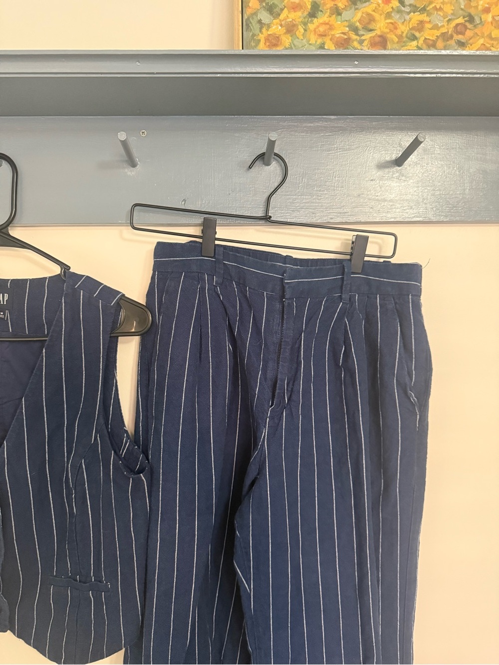 GAP Linen Blend Navy Pinstripe Matching Vest & Wide Leg Pant Set | Size M/8 - Picture 3 of 4